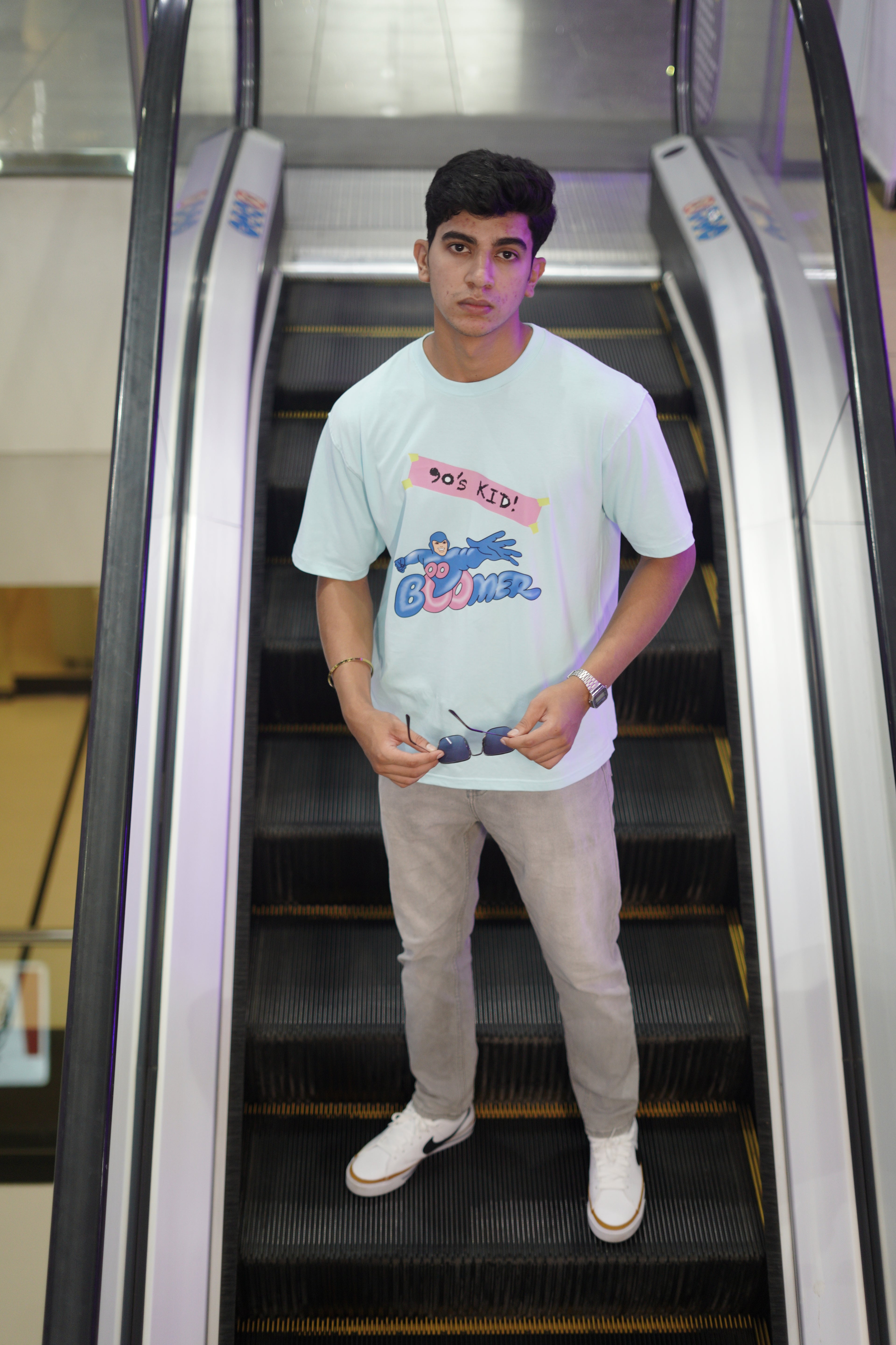 90’s Kid Superhero | Men’s Oversized Classic T-Shirt